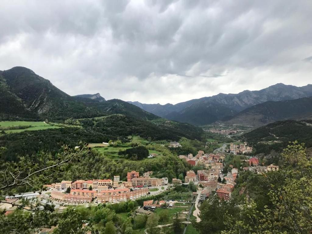 Dúplex en Guardiola de Berguedà Appartamento Esterno foto